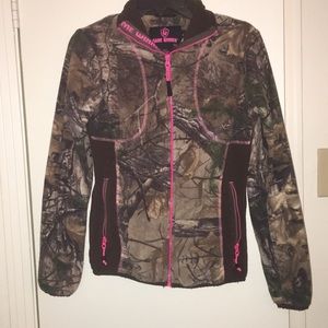 Camp and pink fleece soft jacket